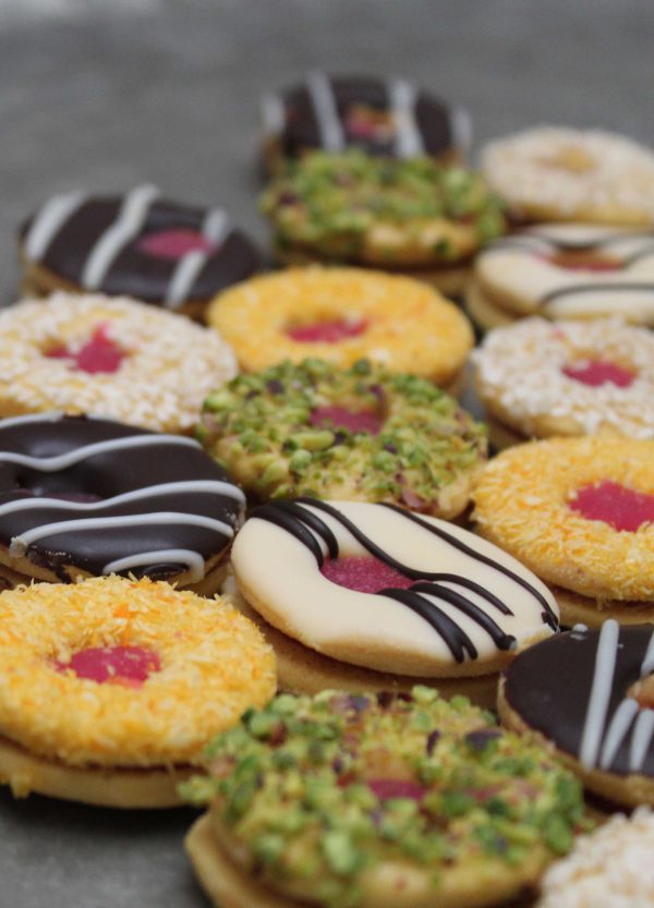 شیرینی و شکلات